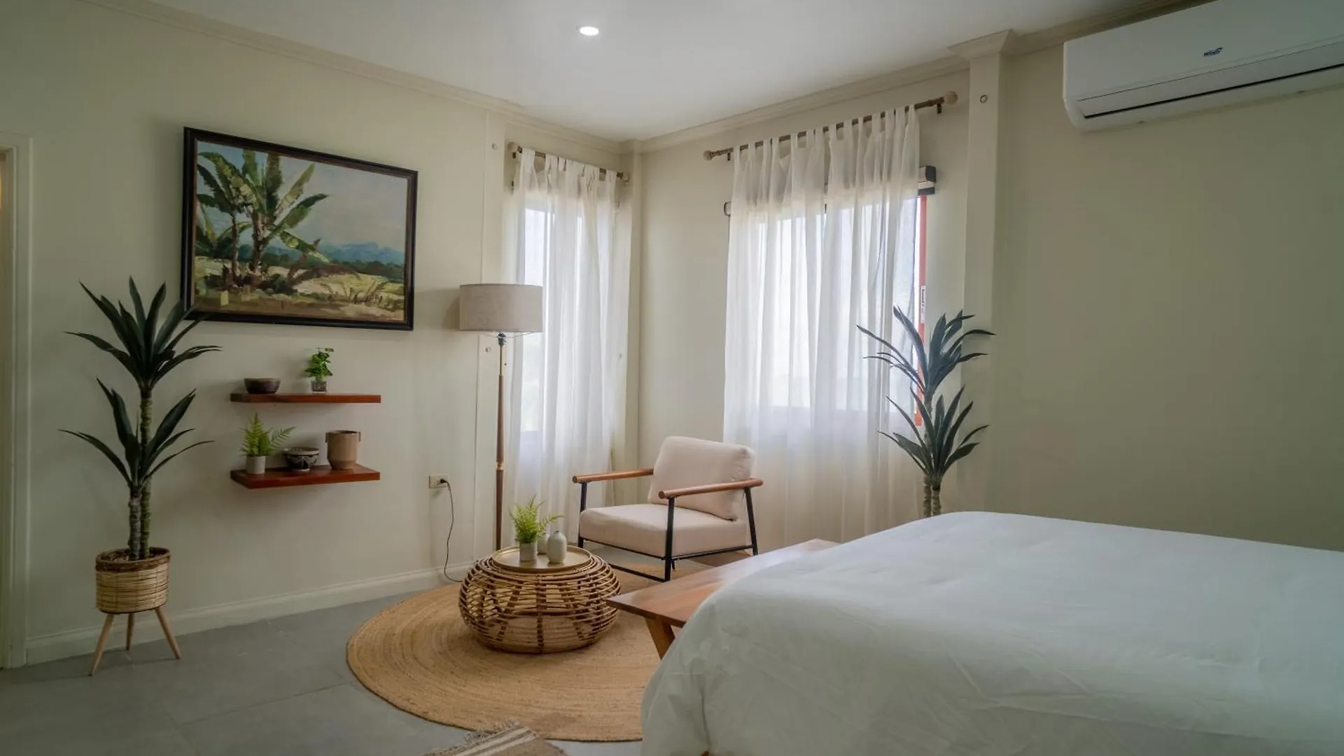 Villa Sea Song Hopewell