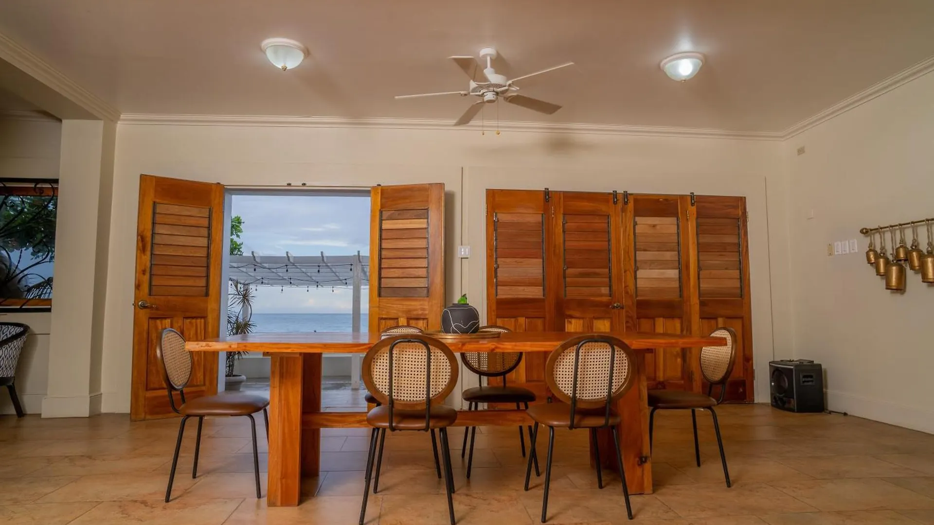 Villa Sea Song Hopewell